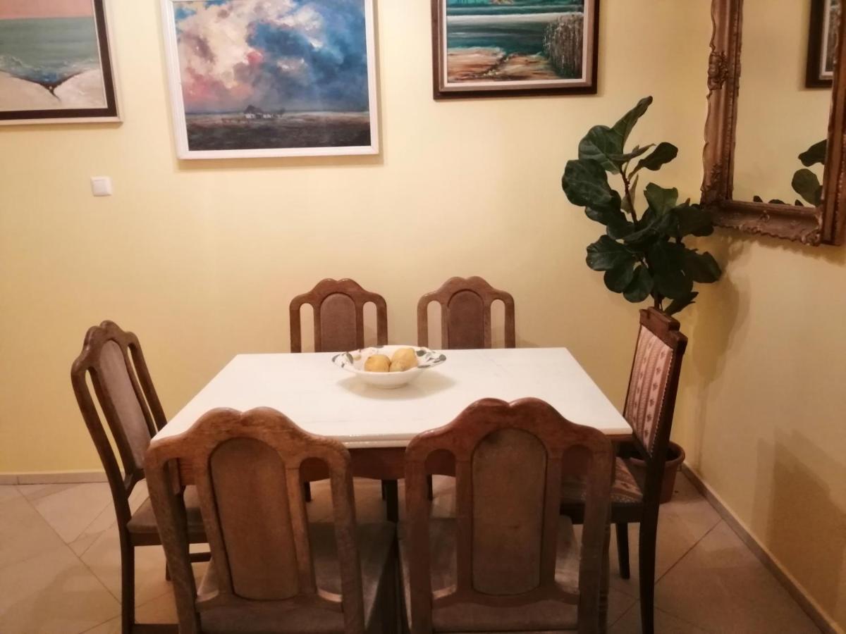 Vizaknai Apartmanhaz Alba Regalǎ Exterior foto